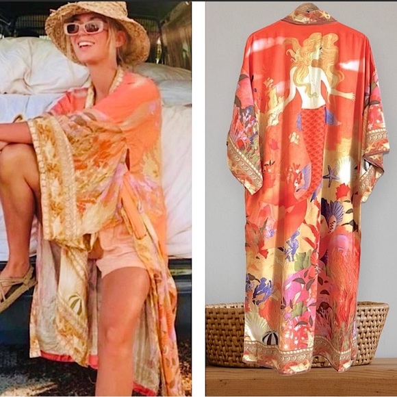 Rock Springs Clothing Co. Other - Coral Floral Satin Kimono Robe